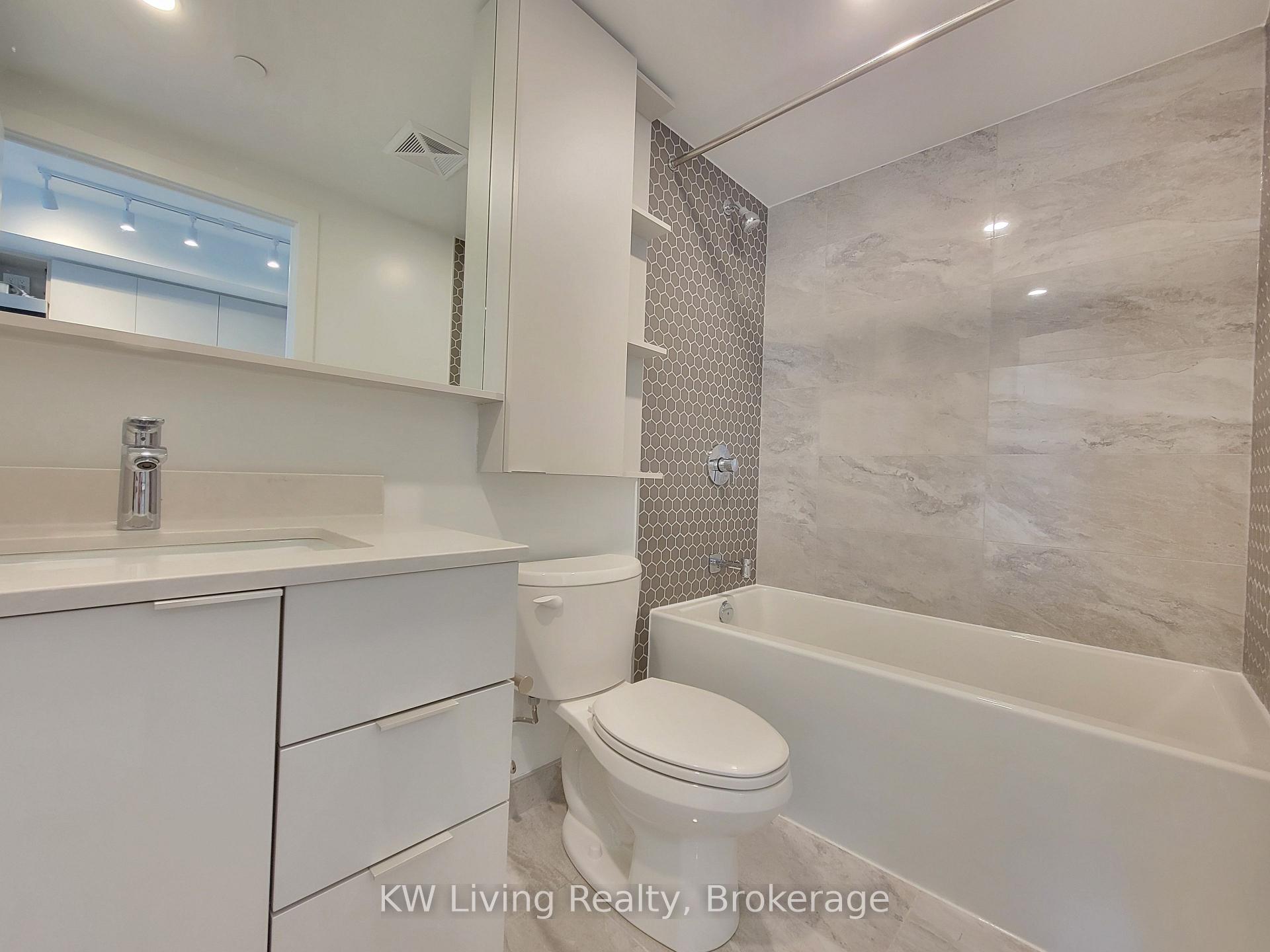 Photo 9 of Unit 1809, 8 Cedarland Drive, Markham, Unionville — HOMEH