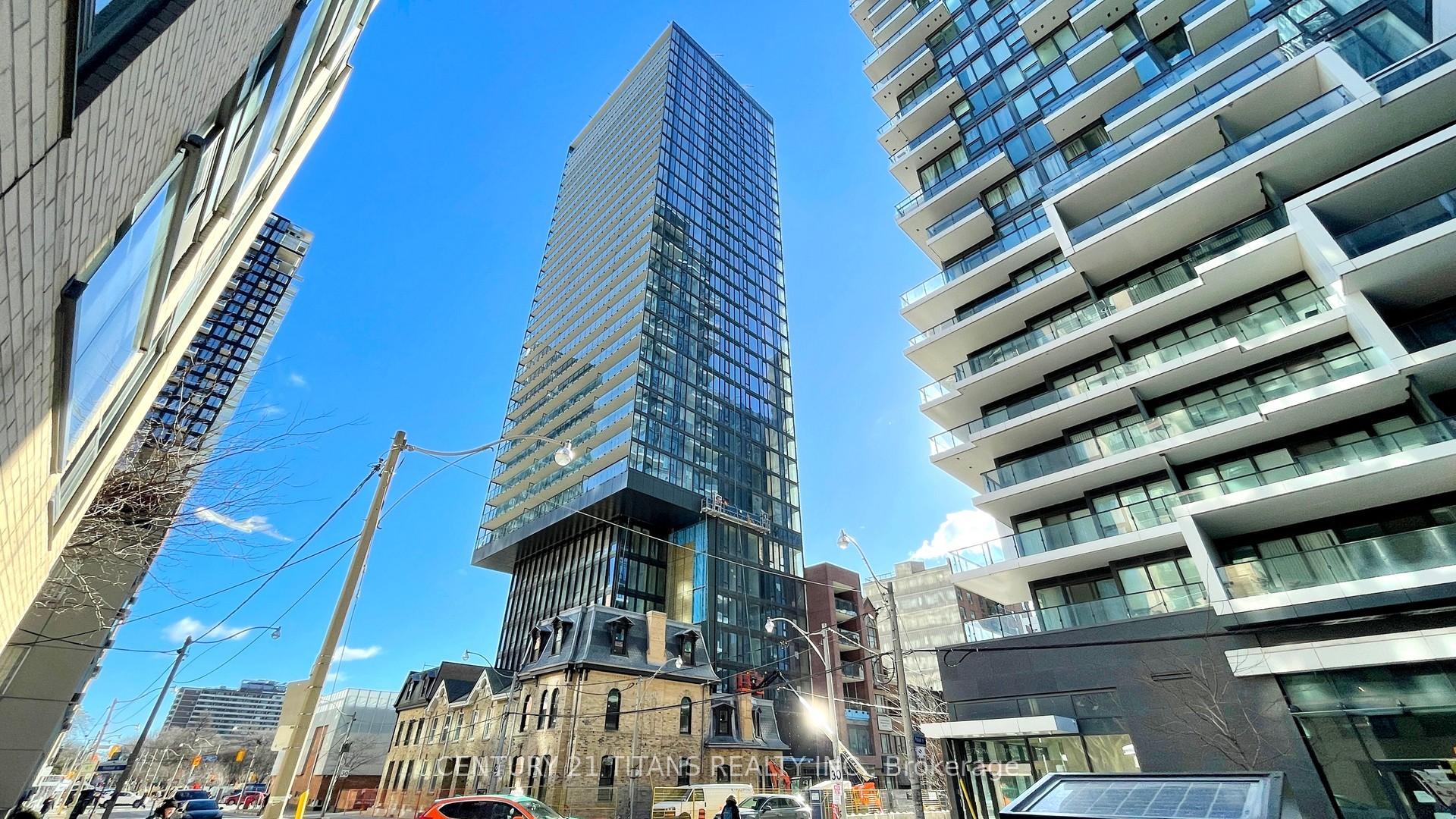 Photo 7 of Unit 401, 47 Mutual Street, Toronto, Church-Yonge Corridor — HOMEH