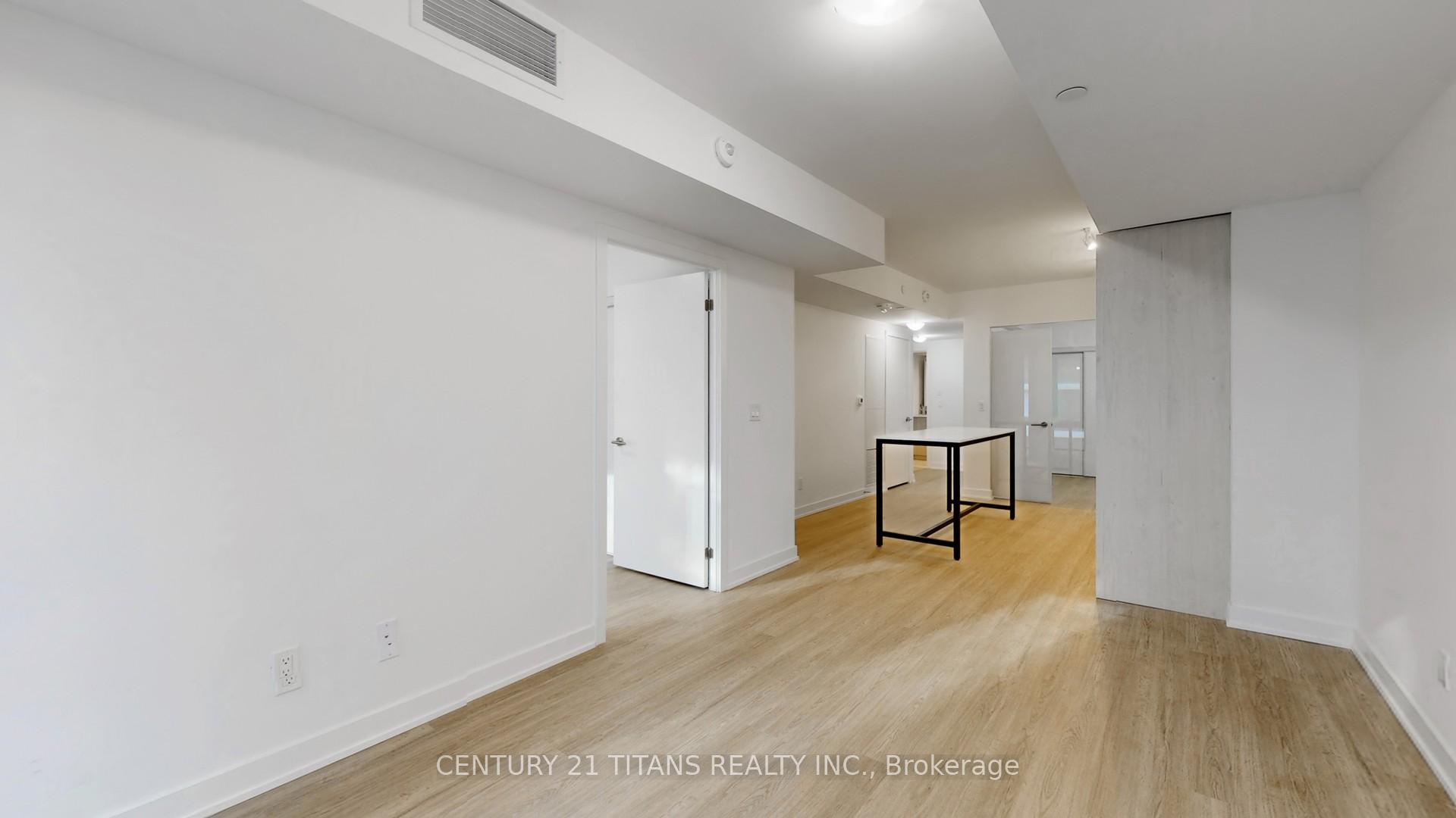 Photo 8 of Unit 401, 47 Mutual Street, Toronto, Church-Yonge Corridor — HOMEH