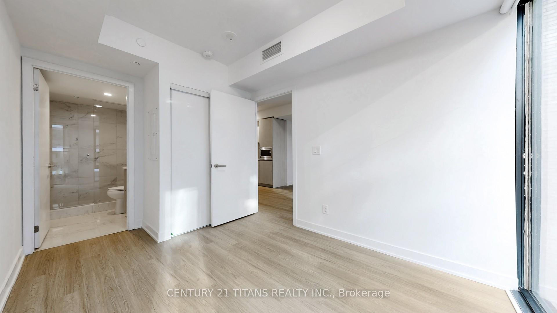 Photo 29 of Unit 401, 47 Mutual Street, Toronto, Church-Yonge Corridor — HOMEH