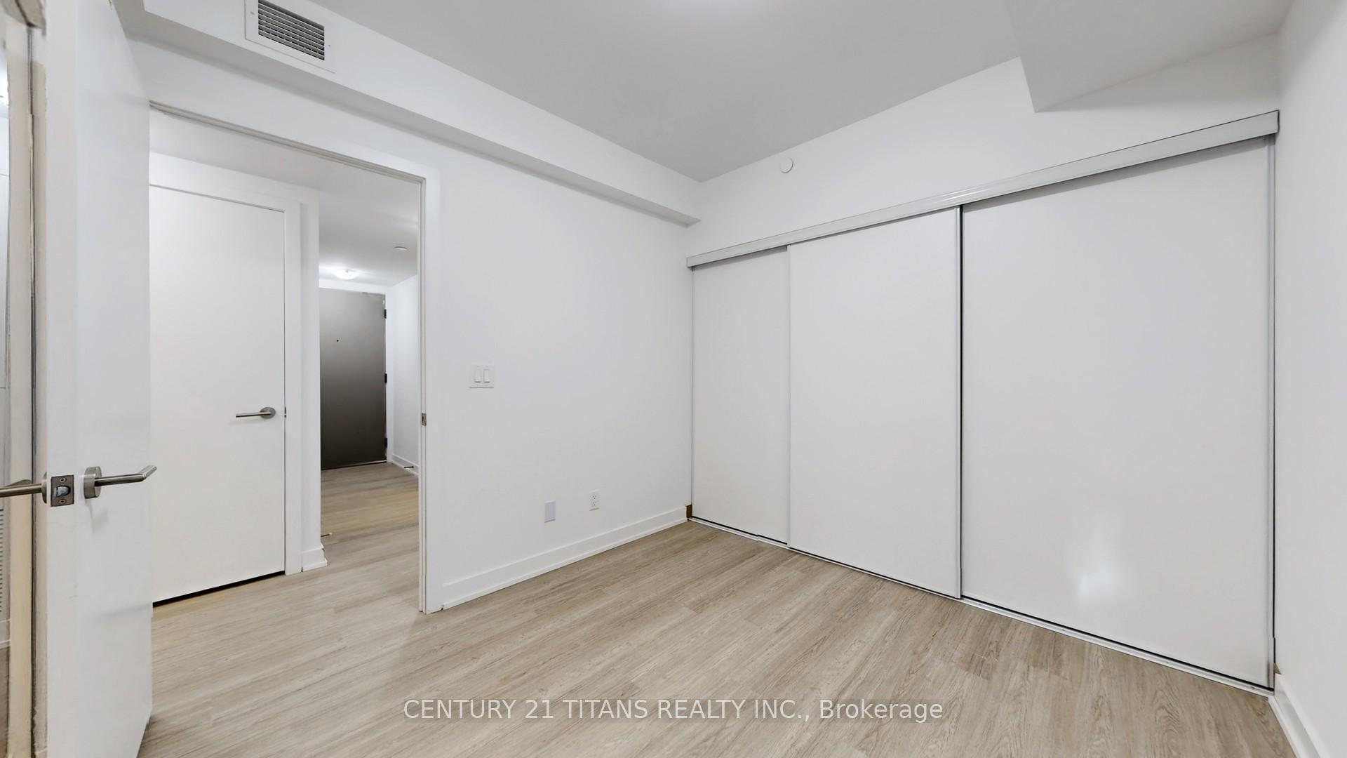 Photo 30 of Unit 401, 47 Mutual Street, Toronto, Church-Yonge Corridor — HOMEH
