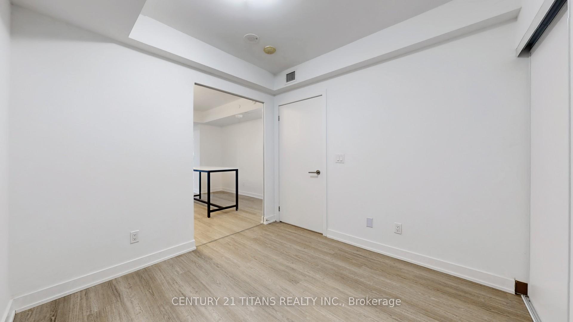 Photo 16 of Unit 401, 47 Mutual Street, Toronto, Church-Yonge Corridor — HOMEH