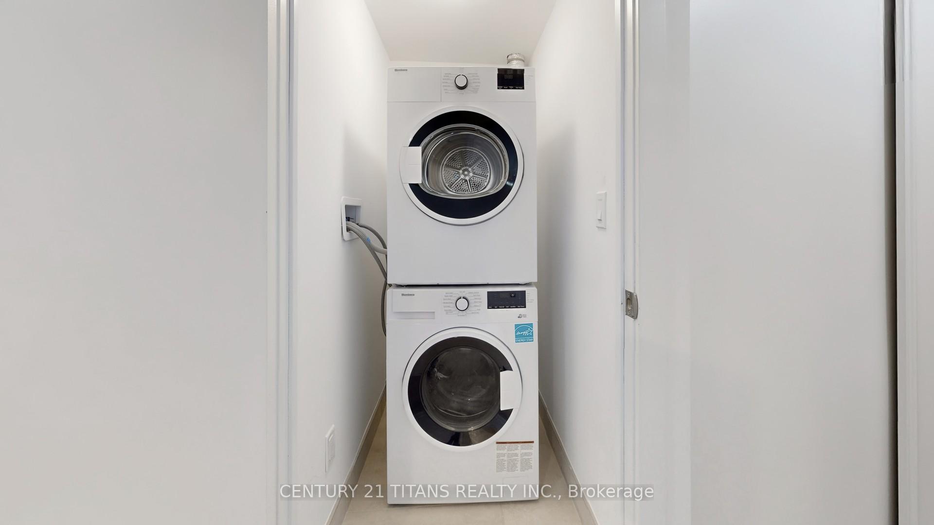 Photo 28 of Unit 401, 47 Mutual Street, Toronto, Church-Yonge Corridor — HOMEH