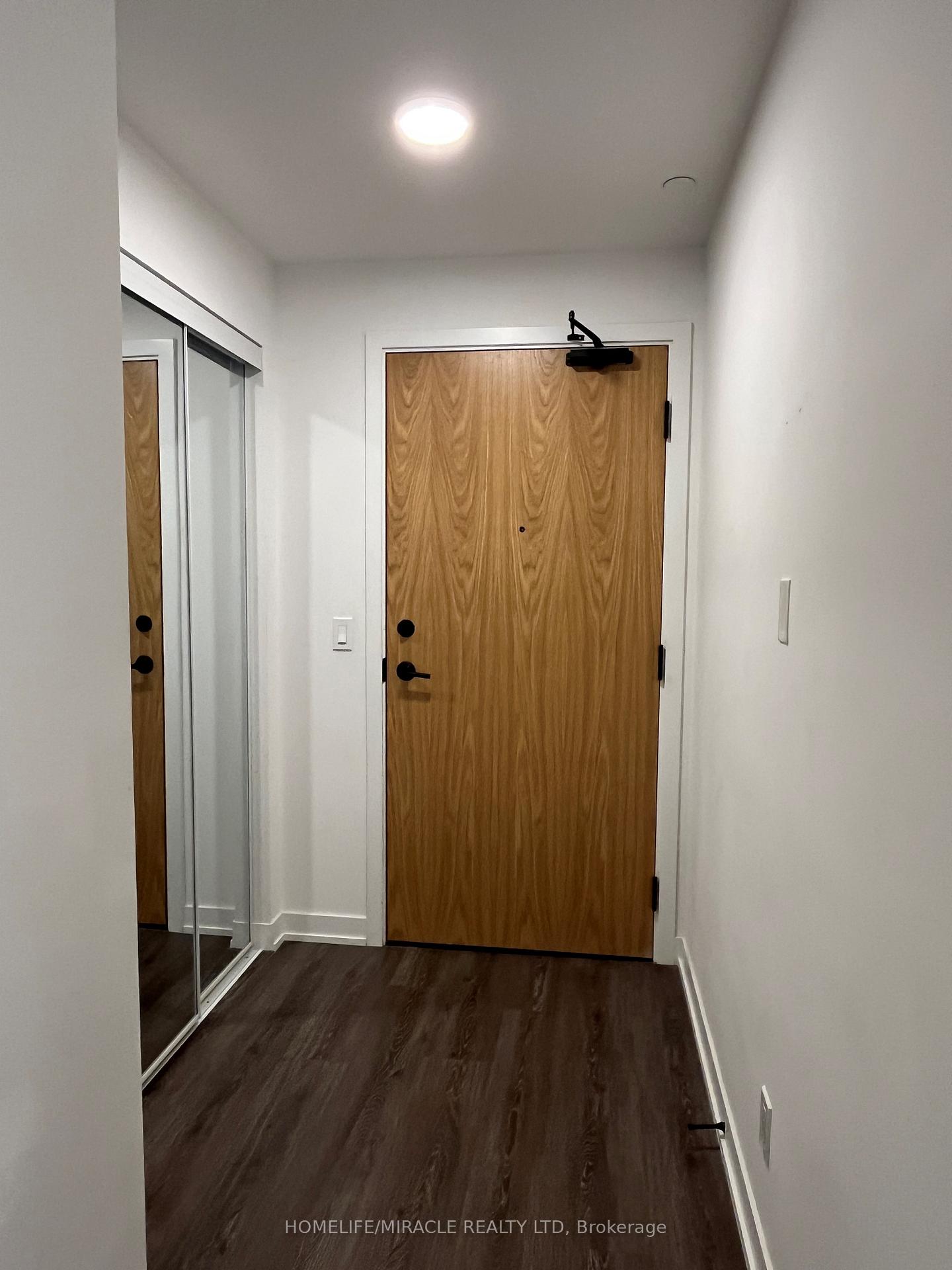 Photo 7 of Unit B-1401, 7950 Bathurst Street, Vaughan, Beverley Glen — HOMEH