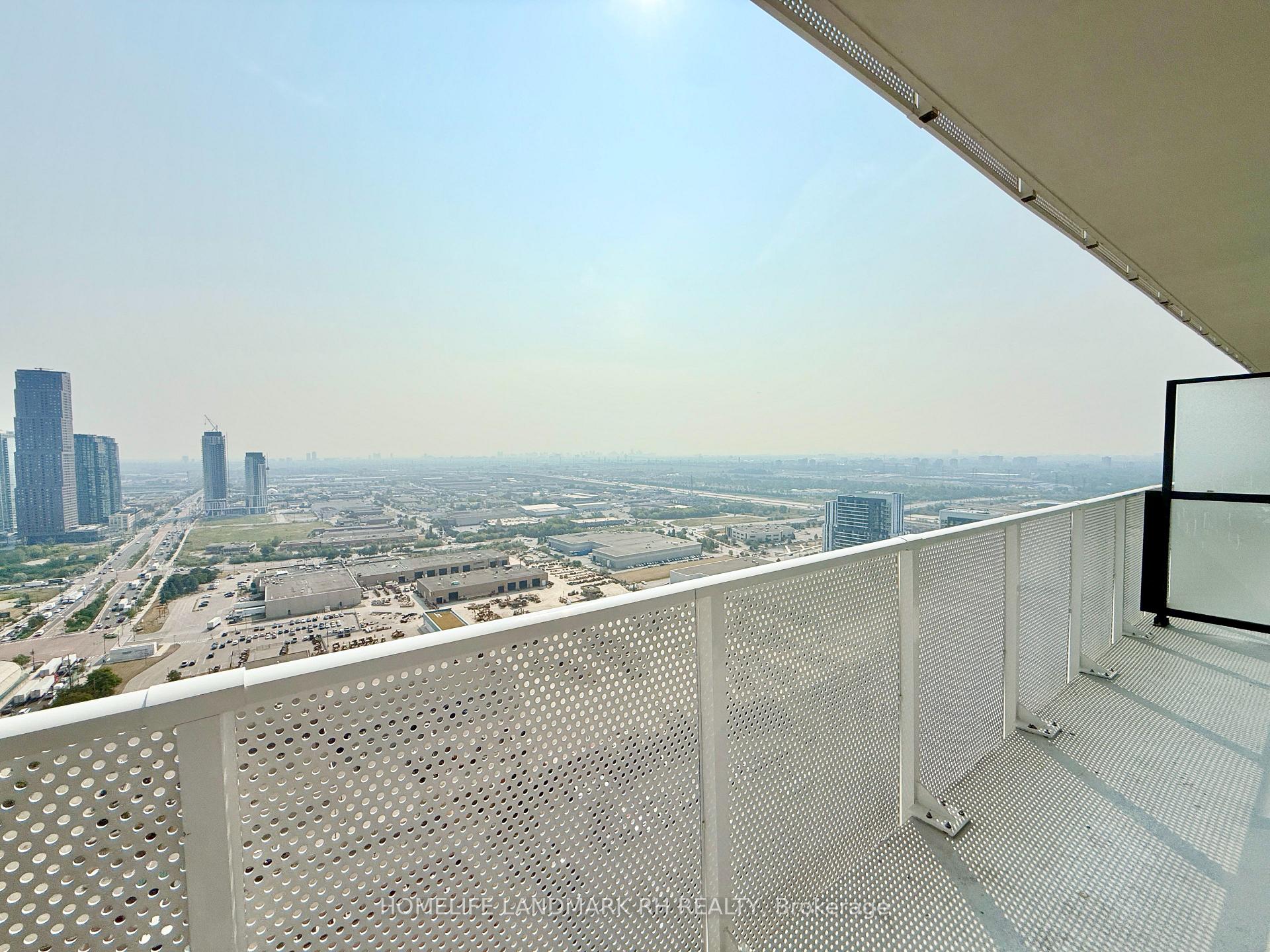 Photo 20 of Unit 3806, 28 Interchange Way, Vaughan, Vaughan Corporate Centre — HOMEH