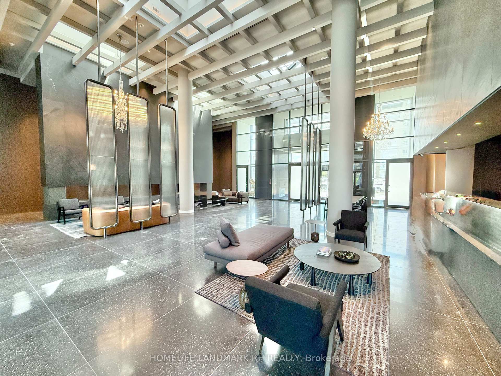 Photo 24 of Unit 3806, 28 Interchange Way, Vaughan, Vaughan Corporate Centre — HOMEH
