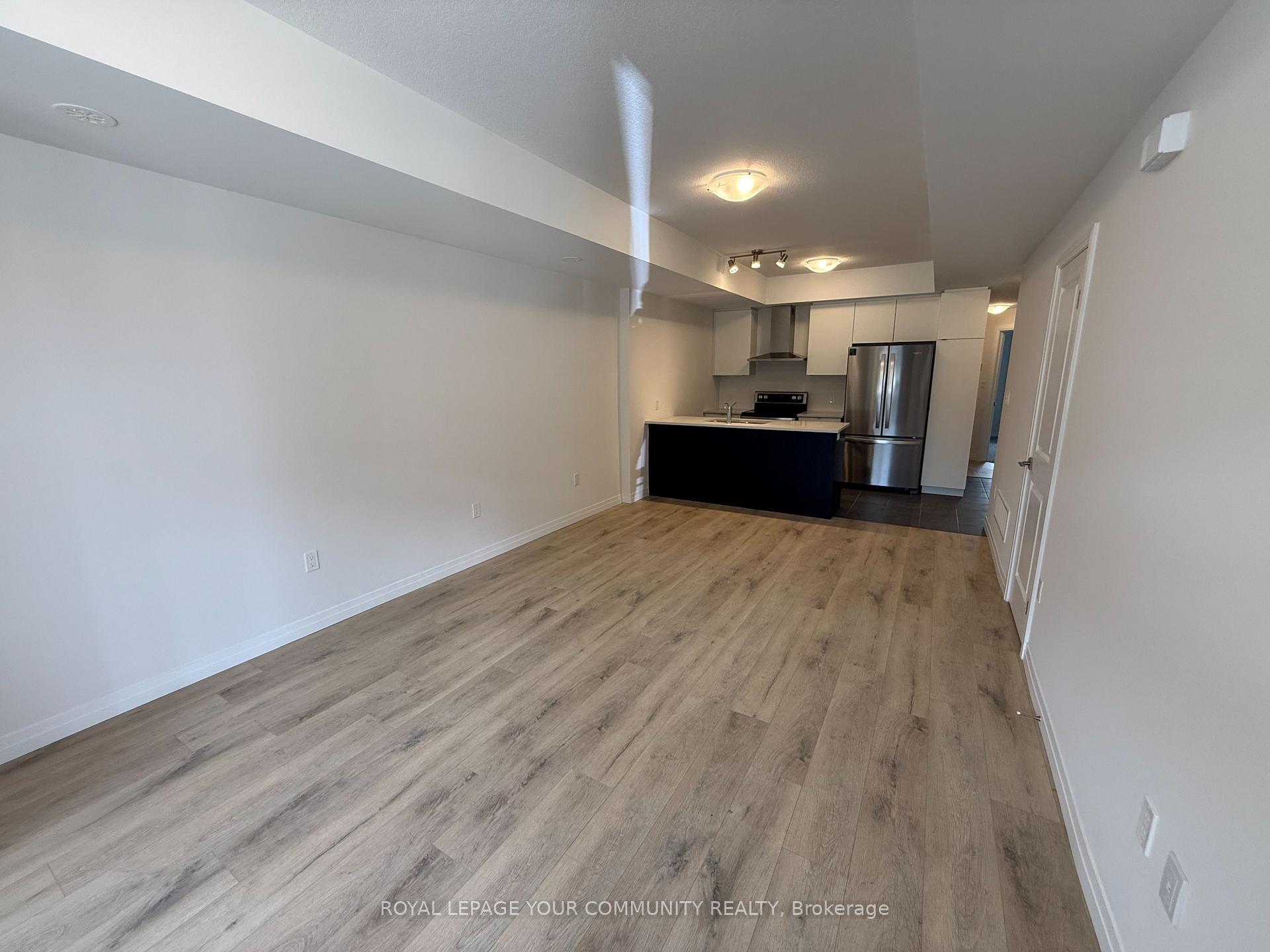 Photo 14 of 52 Thatcher Drive, Guelph, Kortright East — HOMEH