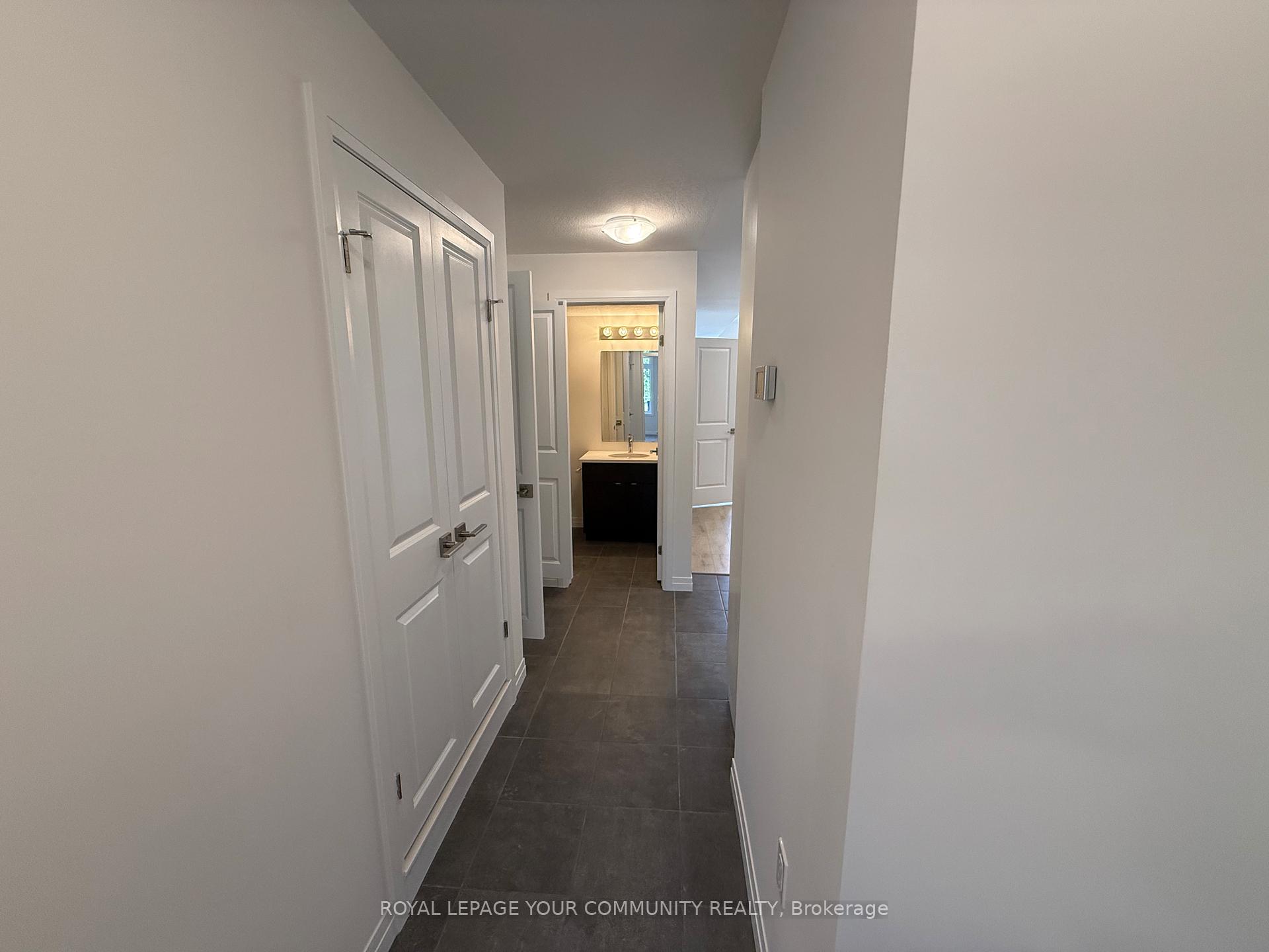 Photo 13 of 52 Thatcher Drive, Guelph, Kortright East — HOMEH