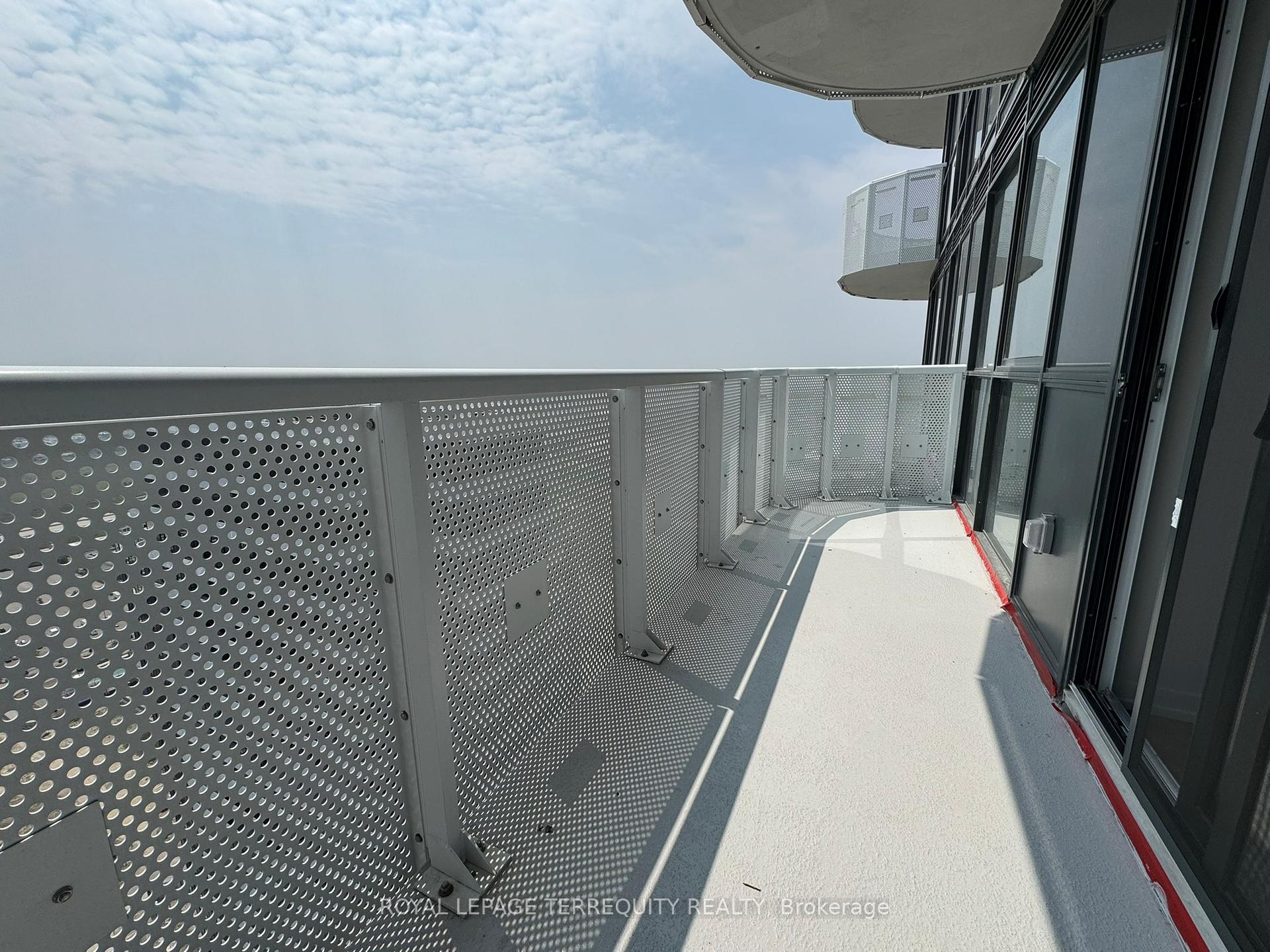 Photo 19 of Unit 5705, 225 Commerce Street, Vaughan, Vaughan Corporate Centre — HOMEH
