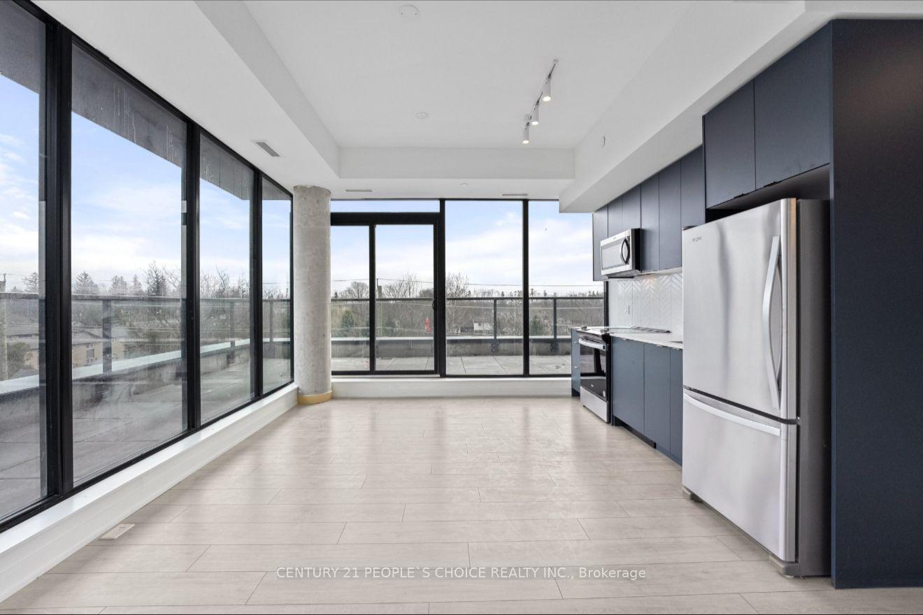 Front of Unit PH517, 1614 Charles Street