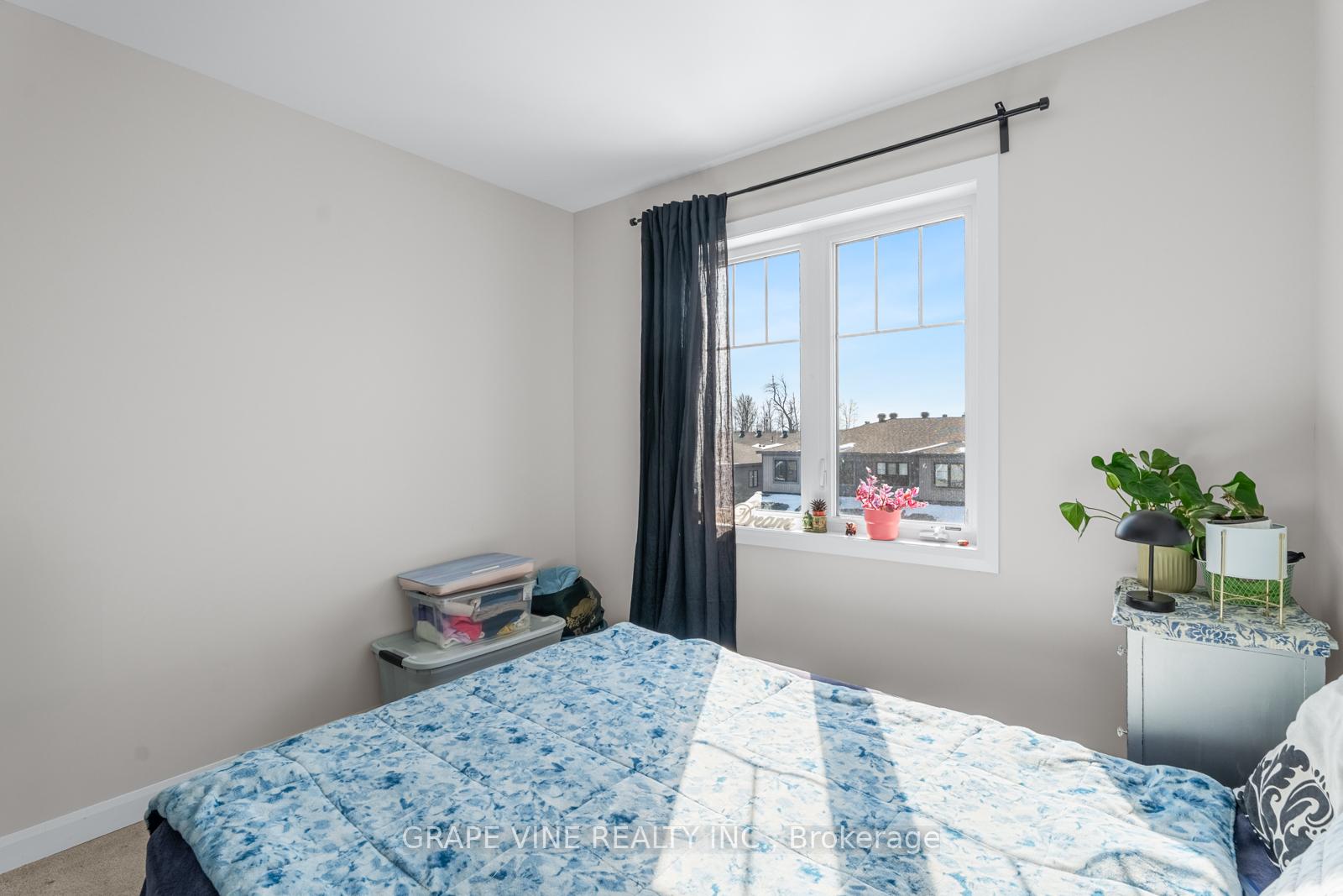 Photo 24 of 50 Teelin Circle, Ottawa, Barrhaven - Half Moon Bay — HOMEH