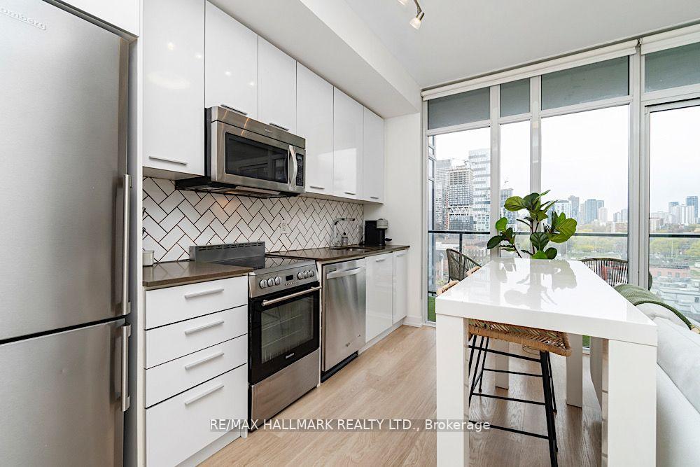 Photo 1 of Unit 914, 105 George Street, Toronto, Moss Park — HOMEH