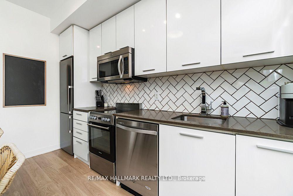 Photo 2 of Unit 914, 105 George Street, Toronto, Moss Park — HOMEH