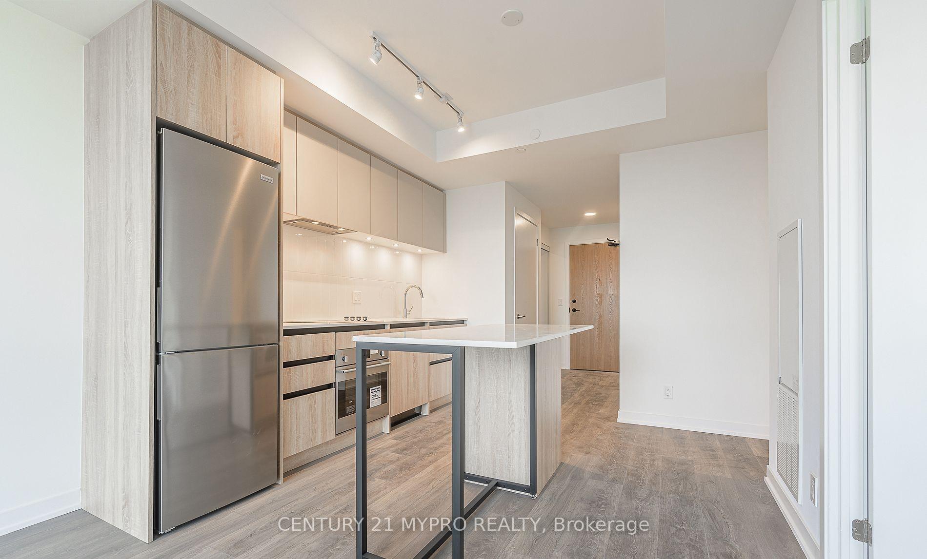 Photo 3 of Unit B2205, 7950 Bathurst Street, Vaughan, Beverley Glen — HOMEH