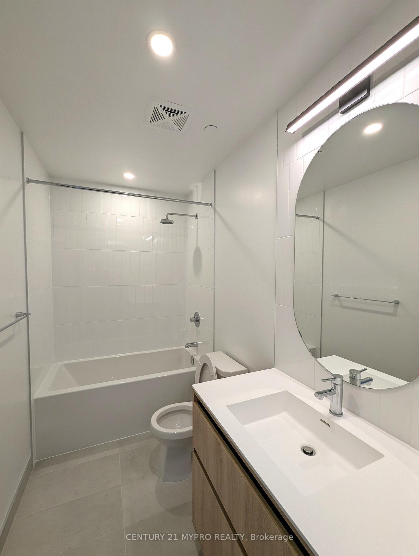 Photo 14 of Unit B2205, 7950 Bathurst Street, Vaughan, Beverley Glen — HOMEH