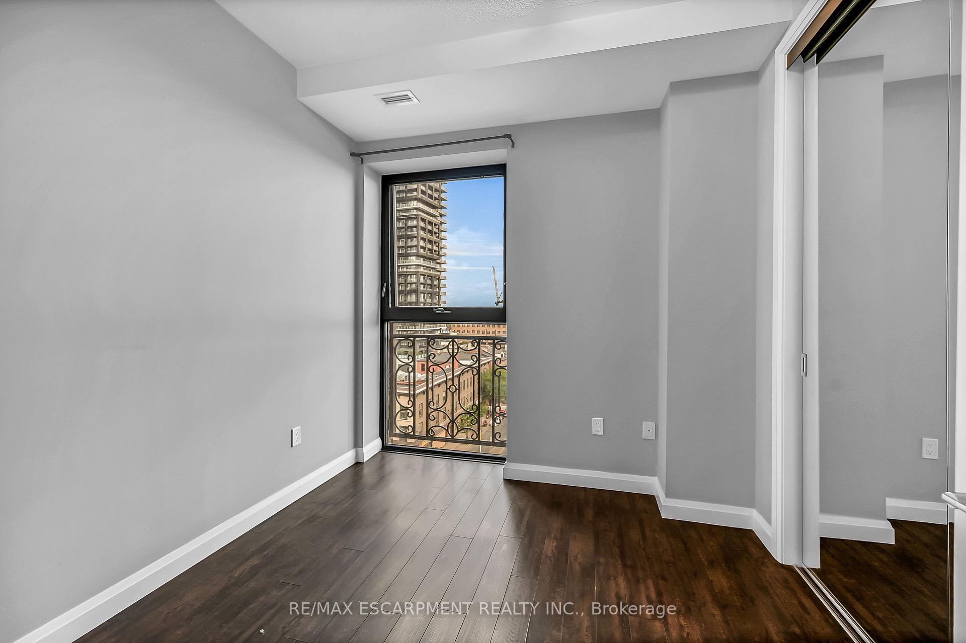Photo 31 of Unit 705, 112 King Street E, Hamilton, Beasley — HOMEH