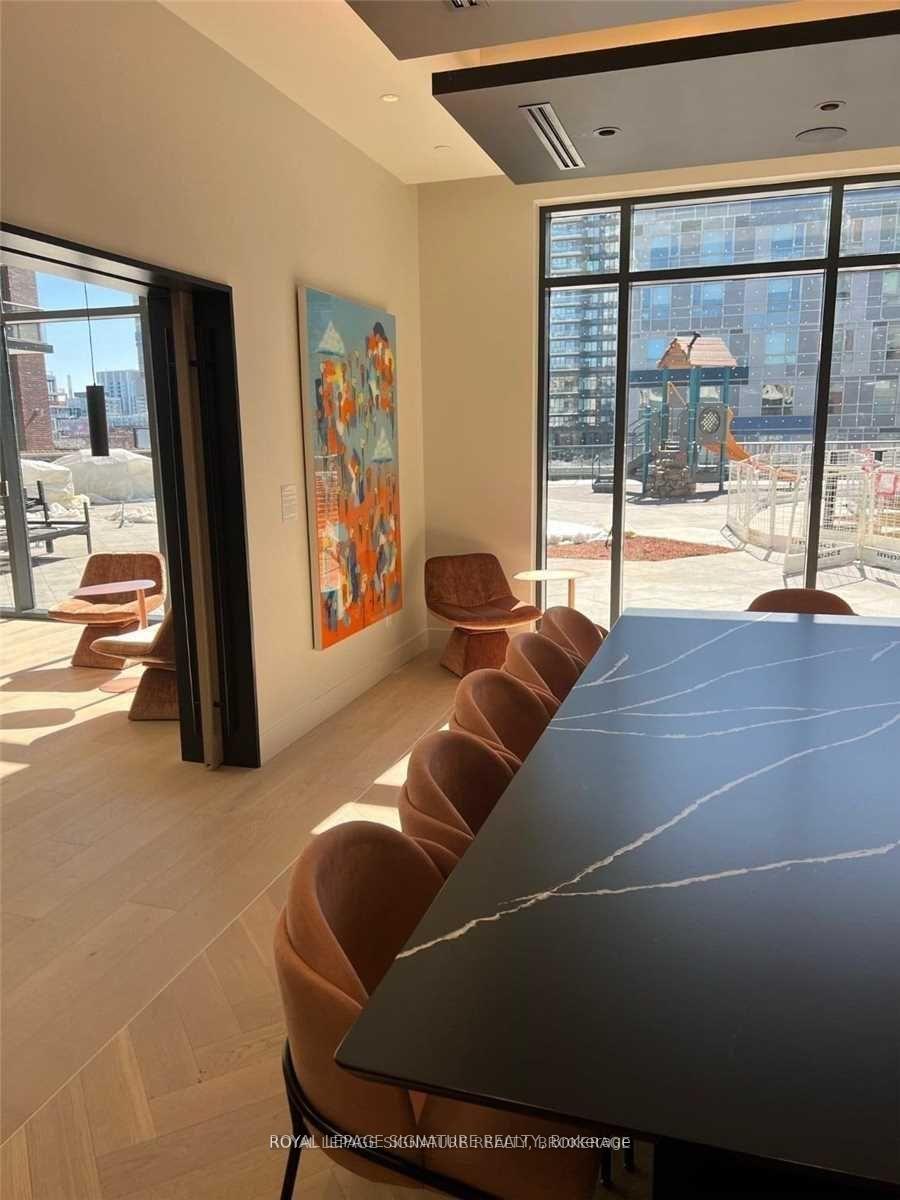 Photo 4 of Unit E-406, 130 River Street, Toronto, Regent Park — HOMEH