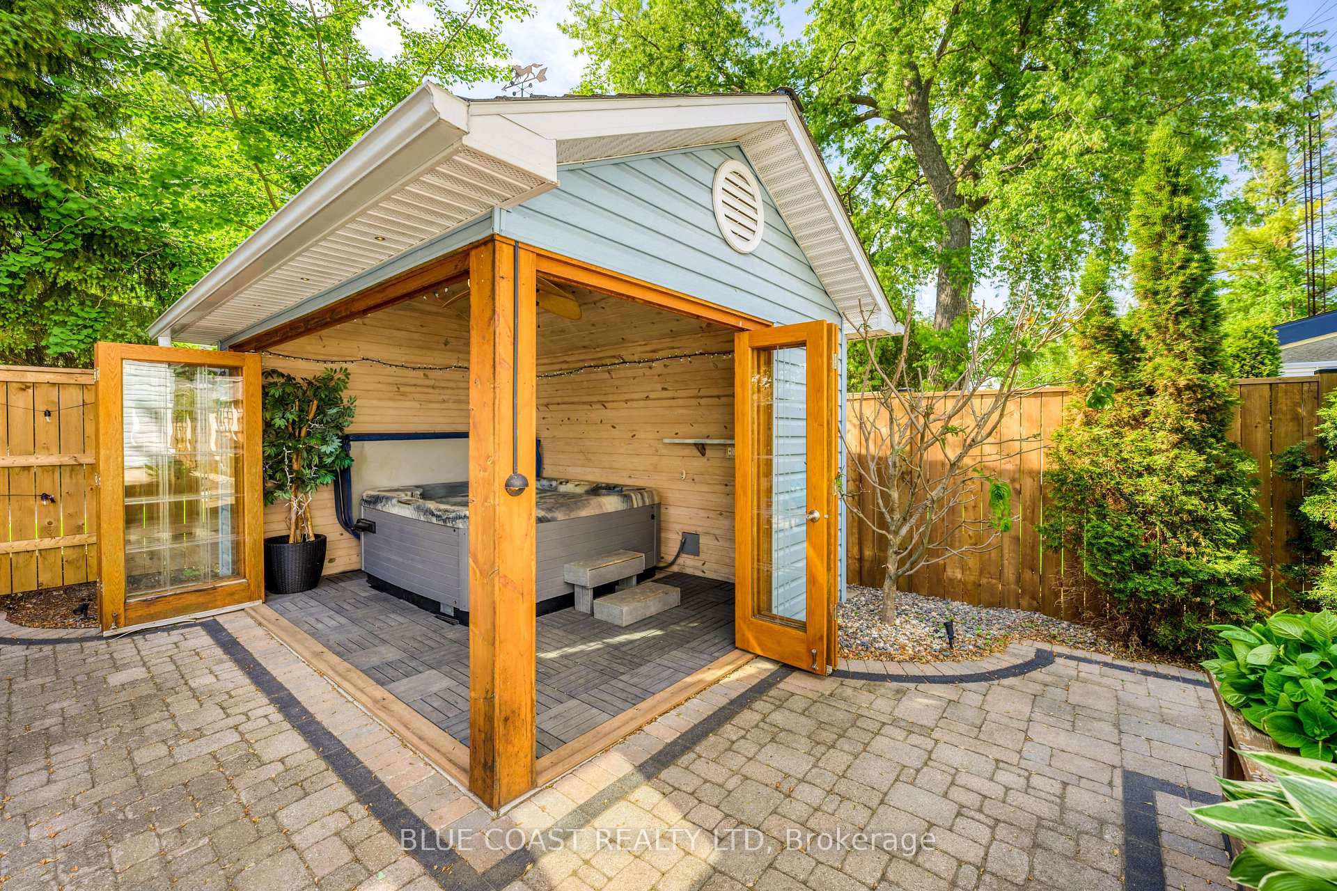 Photo 8 of 2019 Green Street, Sarnia — HOMEH