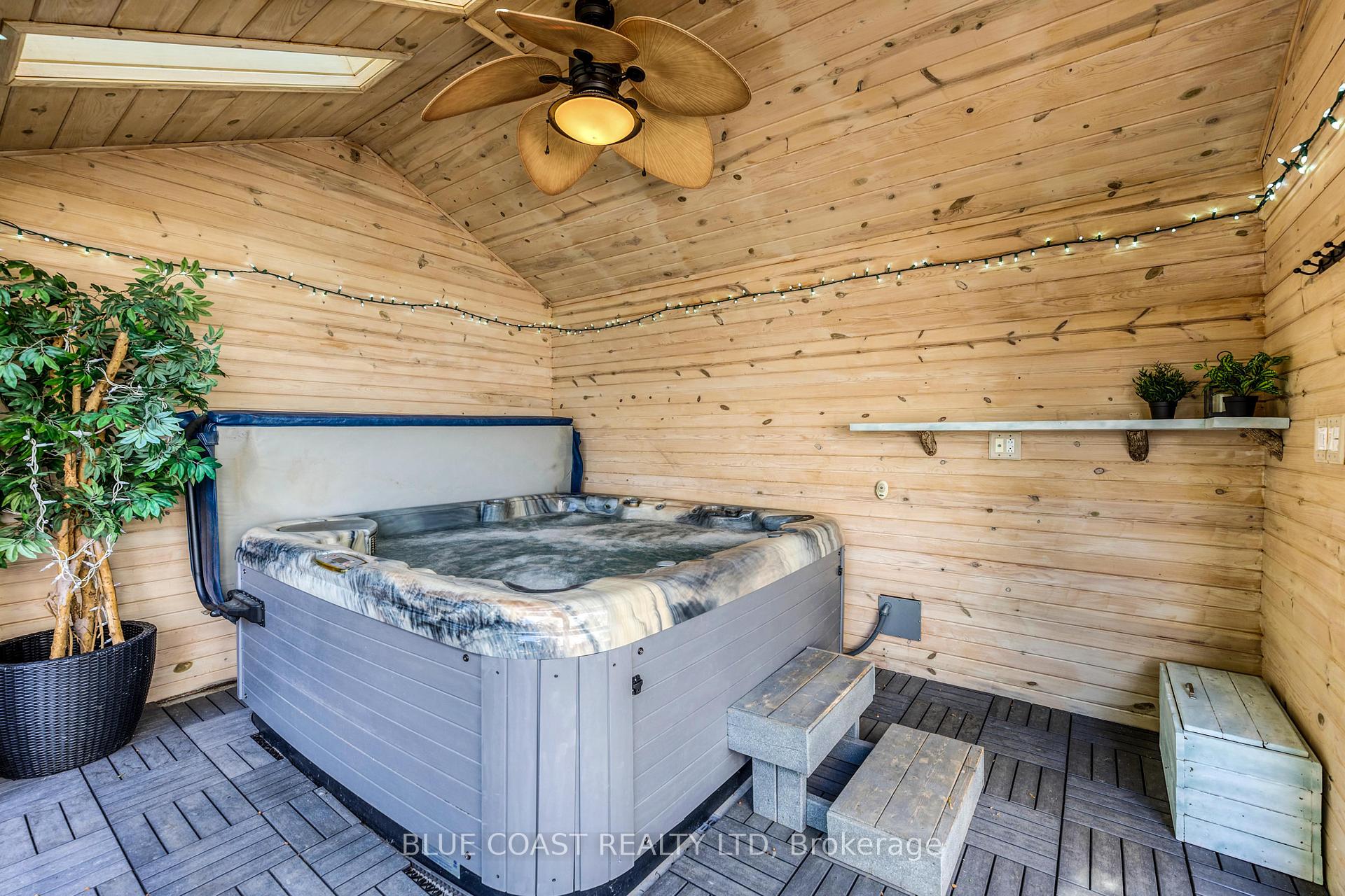 Photo 13 of 2019 Green Street, Sarnia — HOMEH
