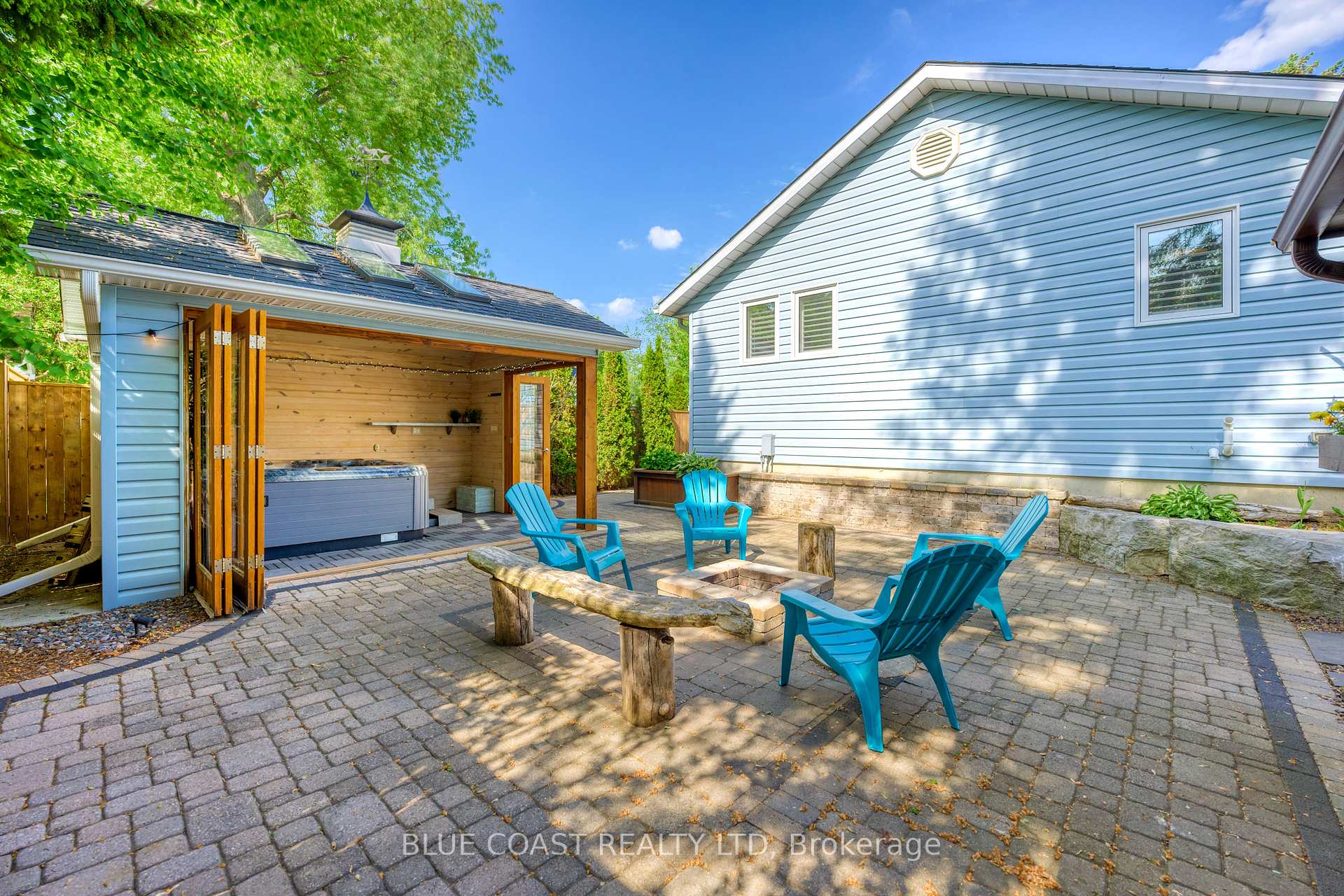 Photo 9 of 2019 Green Street, Sarnia — HOMEH