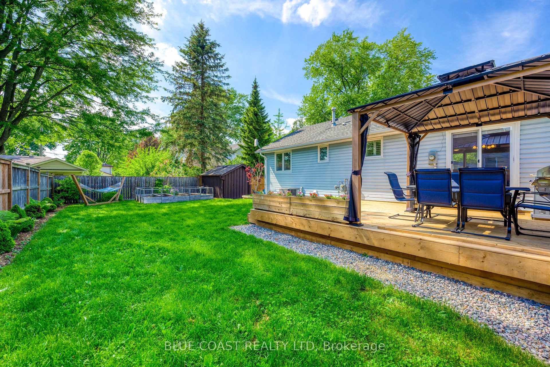 Photo 35 of 2019 Green Street, Sarnia — HOMEH
