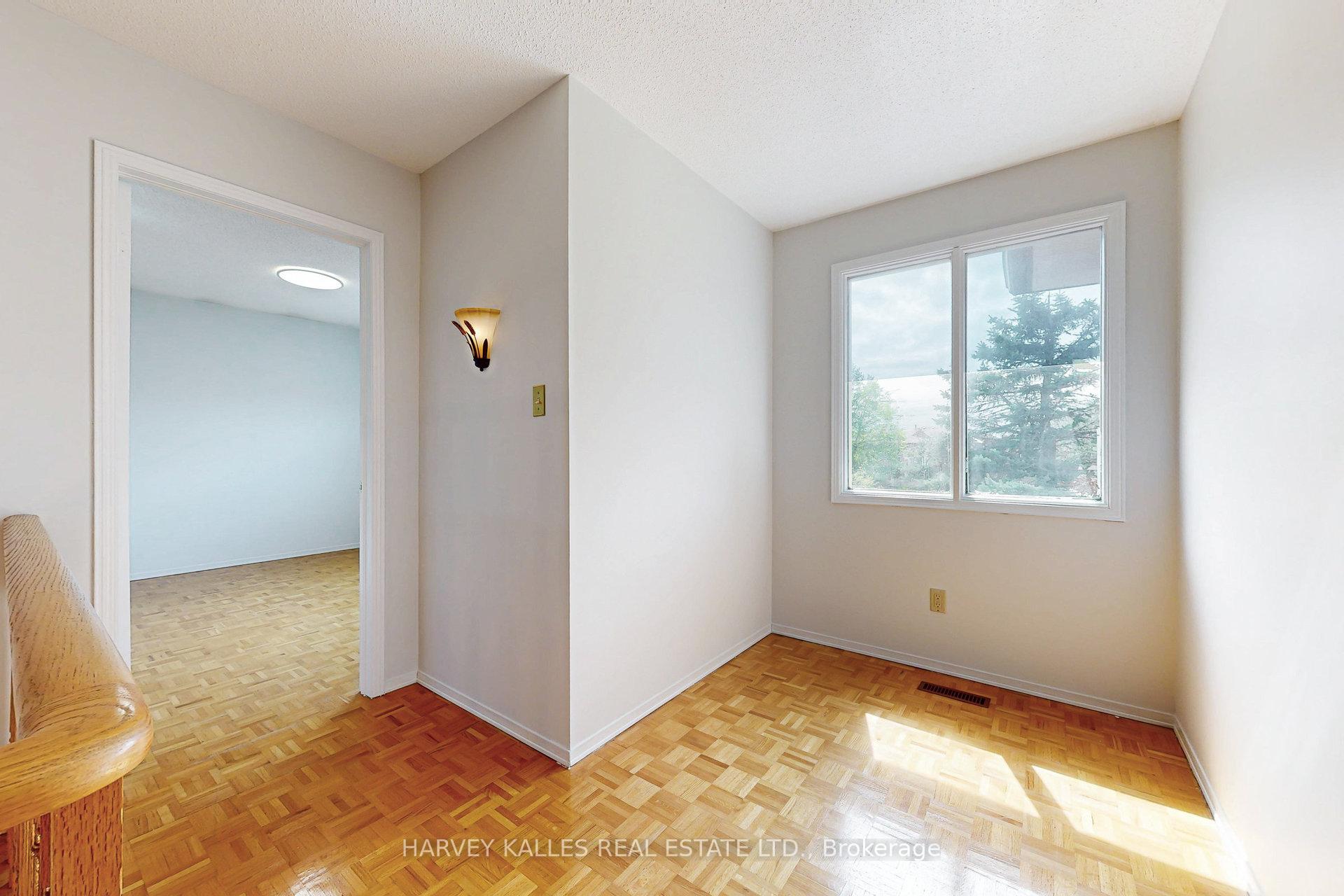 Photo 28 of 146 Anthony Lane, Vaughan, Glen Shields — HOMEH