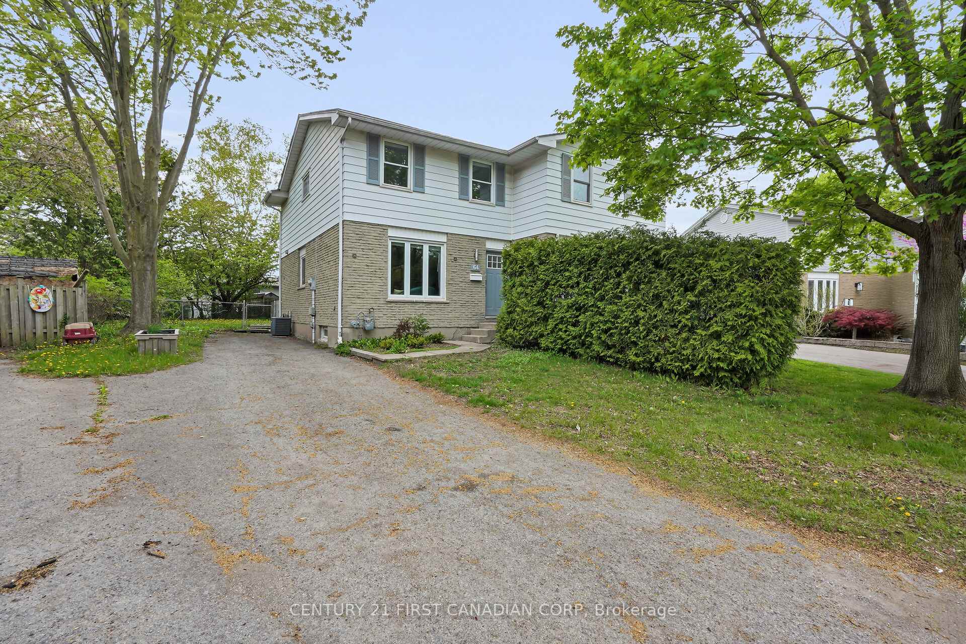 Front of 64 Inverary Road