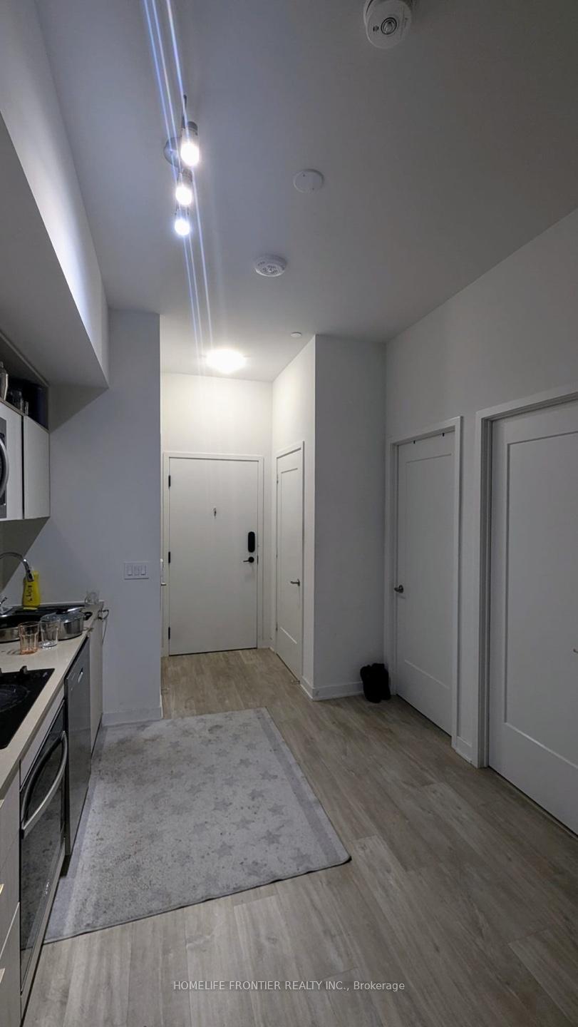 Photo 8 of Unit 1114, 60 Princess Street, Toronto, Waterfront Communities — HOMEH
