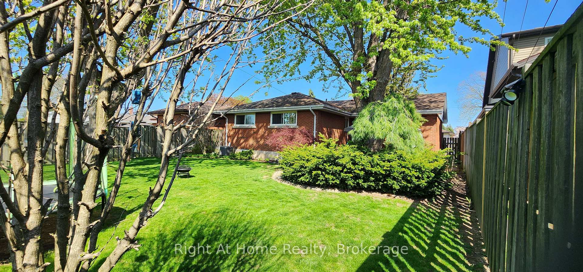Photo 38 of 134 West 27th Street, Hamilton, Westcliffe — HOMEH