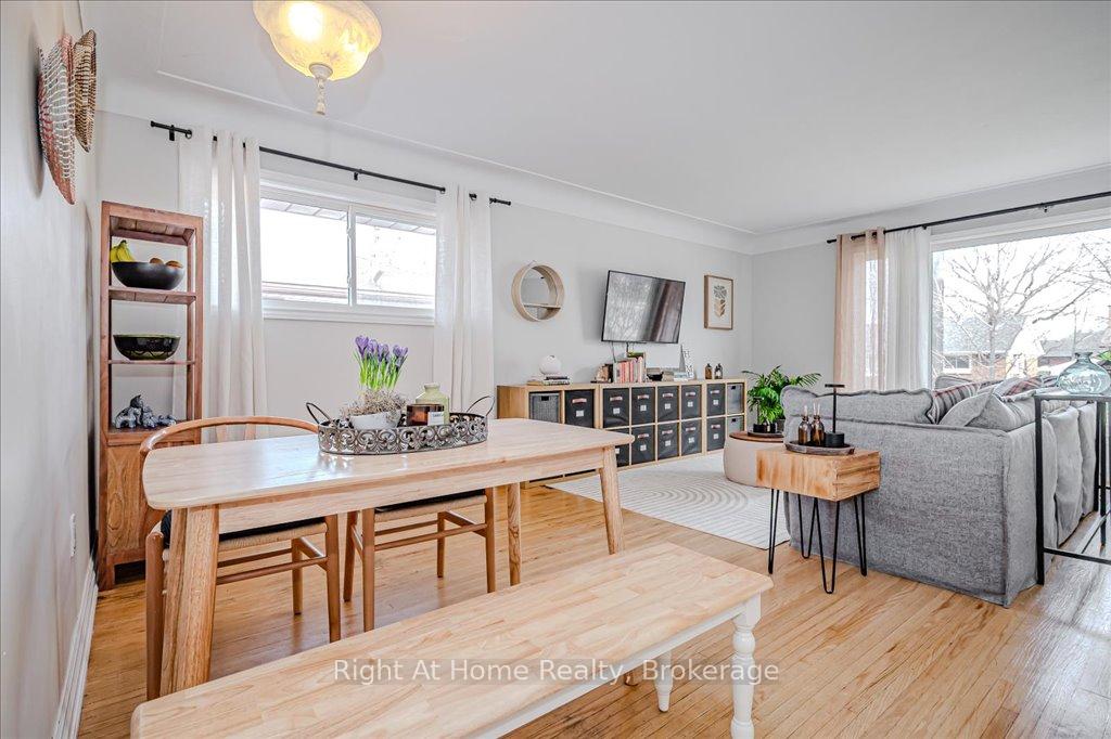 Photo 4 of 134 West 27th Street, Hamilton, Westcliffe — HOMEH