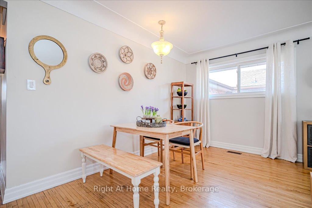 Photo 29 of 134 West 27th Street, Hamilton, Westcliffe — HOMEH