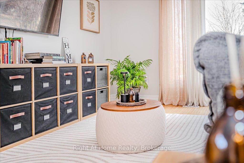 Photo 7 of 134 West 27th Street, Hamilton, Westcliffe — HOMEH