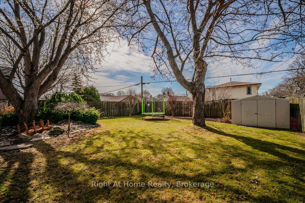 Photo 33 of 134 West 27th Street, Hamilton, Westcliffe — HOMEH