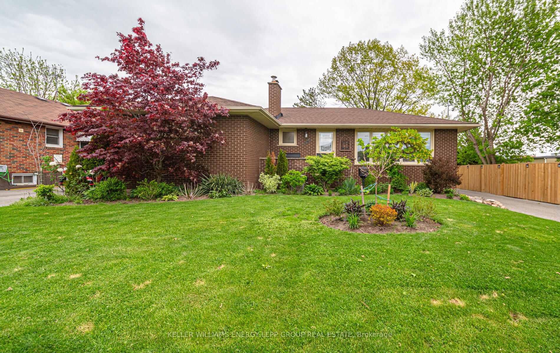 Photo 1 of 189 Windsor Street, Oshawa, Donevan — HOMEH