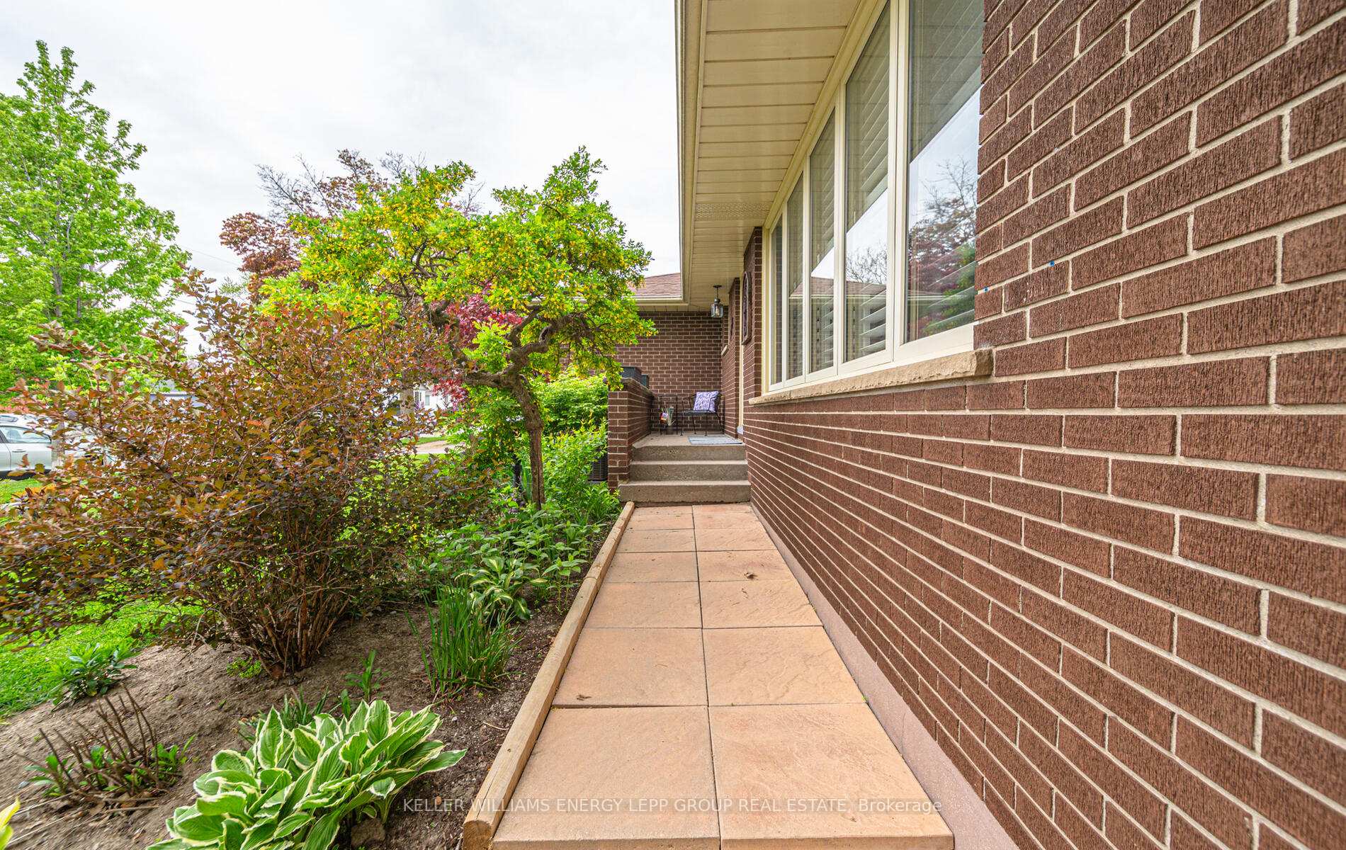 Photo 8 of 189 Windsor Street, Oshawa, Donevan — HOMEH