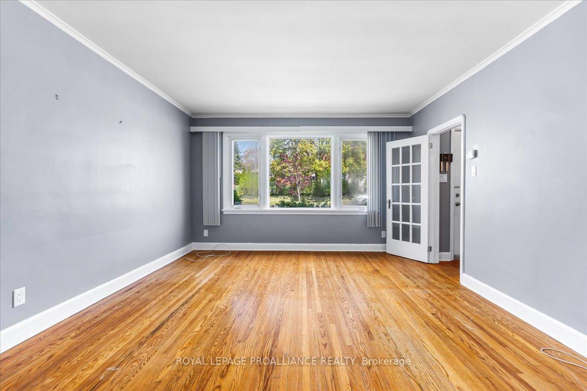 Photo 18 of 27 Crestview Avenue, Belleville, Belleville Ward — HOMEH