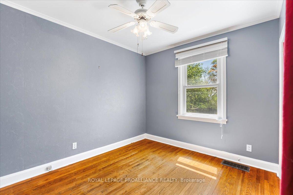 Photo 16 of 27 Crestview Avenue, Belleville, Belleville Ward — HOMEH