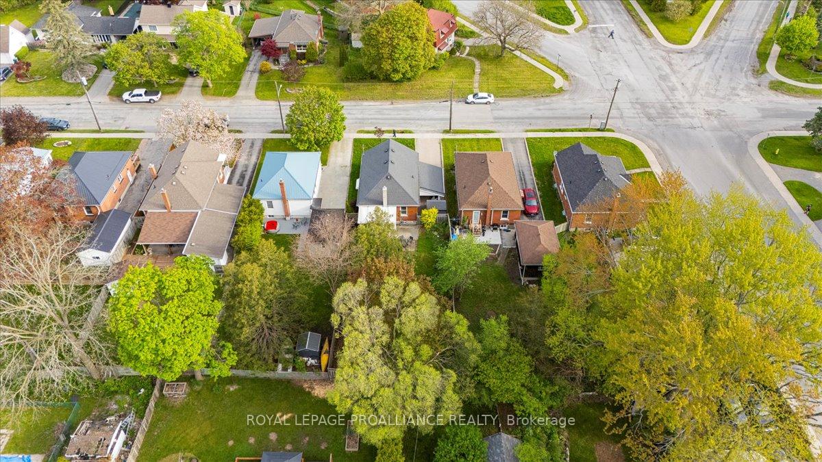 Photo 37 of 27 Crestview Avenue, Belleville, Belleville Ward — HOMEH