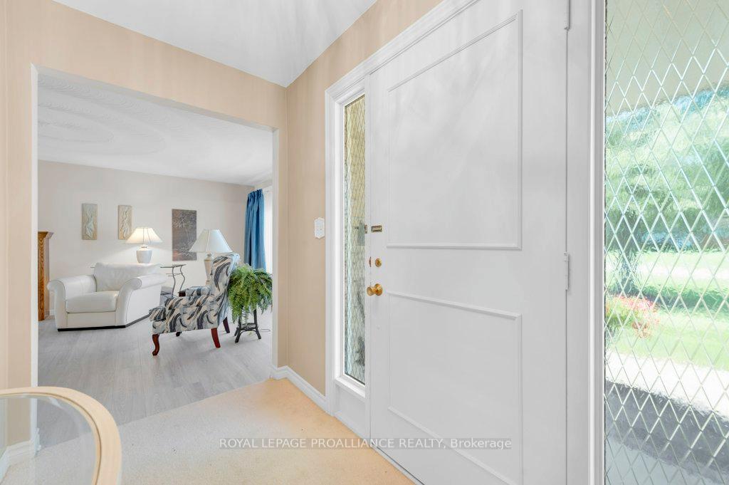Photo 3 of 142 Old Madoc Road E, Belleville, Thurlow Ward — HOMEH