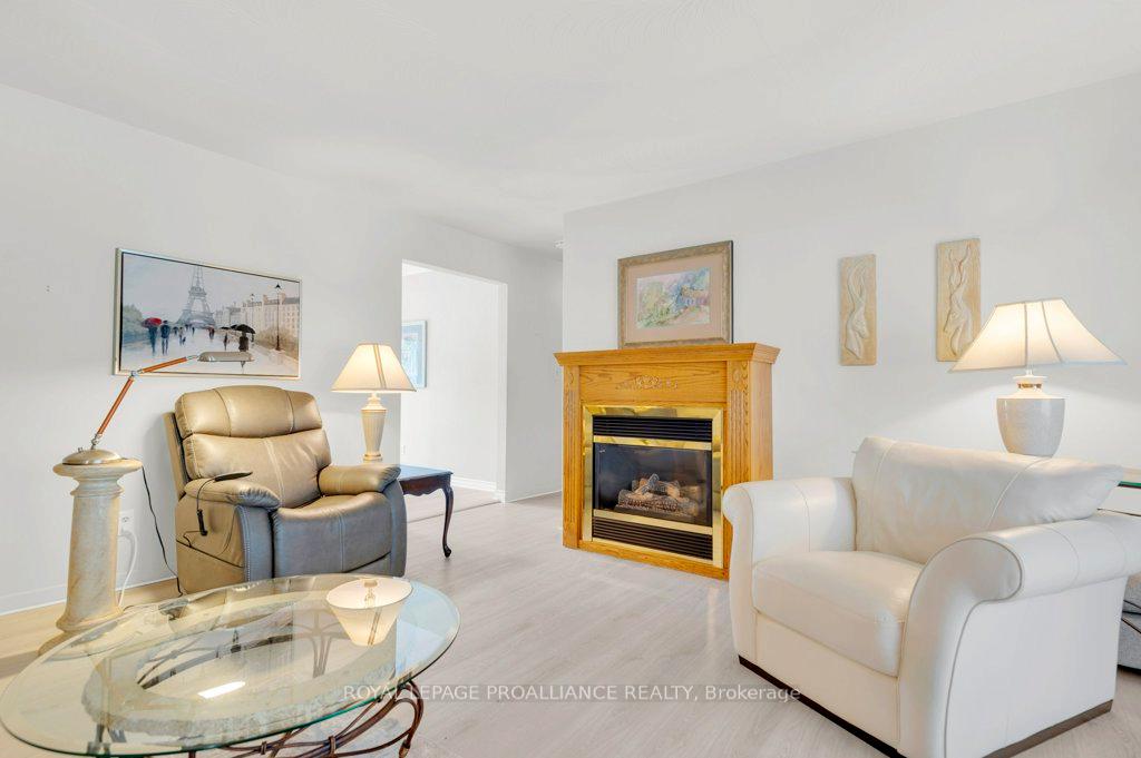 Photo 5 of 142 Old Madoc Road E, Belleville, Thurlow Ward — HOMEH