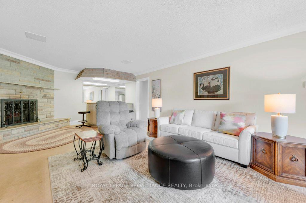 Photo 18 of 142 Old Madoc Road E, Belleville, Thurlow Ward — HOMEH