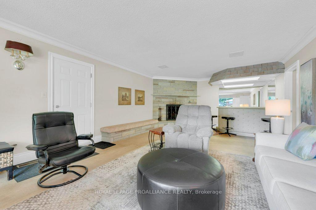 Photo 16 of 142 Old Madoc Road E, Belleville, Thurlow Ward — HOMEH