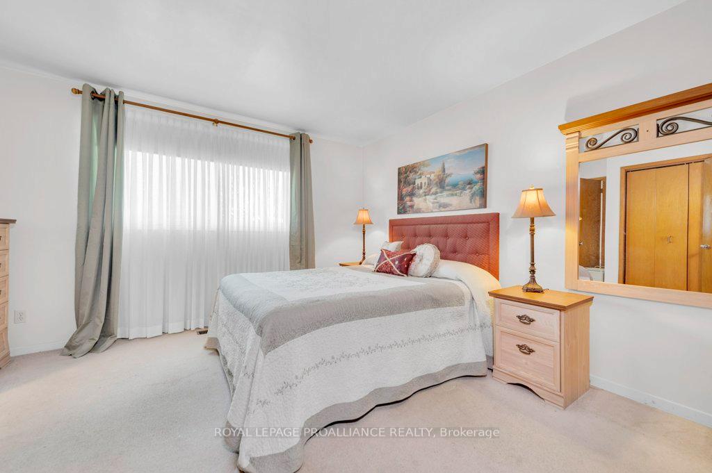 Photo 19 of 142 Old Madoc Road E, Belleville, Thurlow Ward — HOMEH