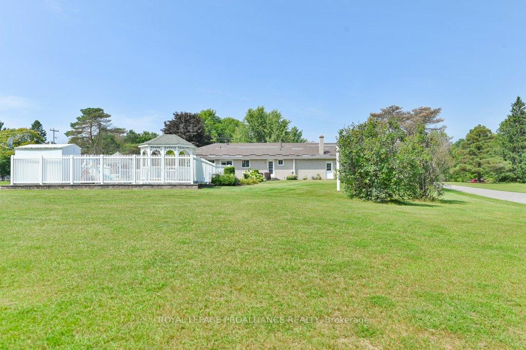 Photo 26 of 142 Old Madoc Road E, Belleville, Thurlow Ward — HOMEH