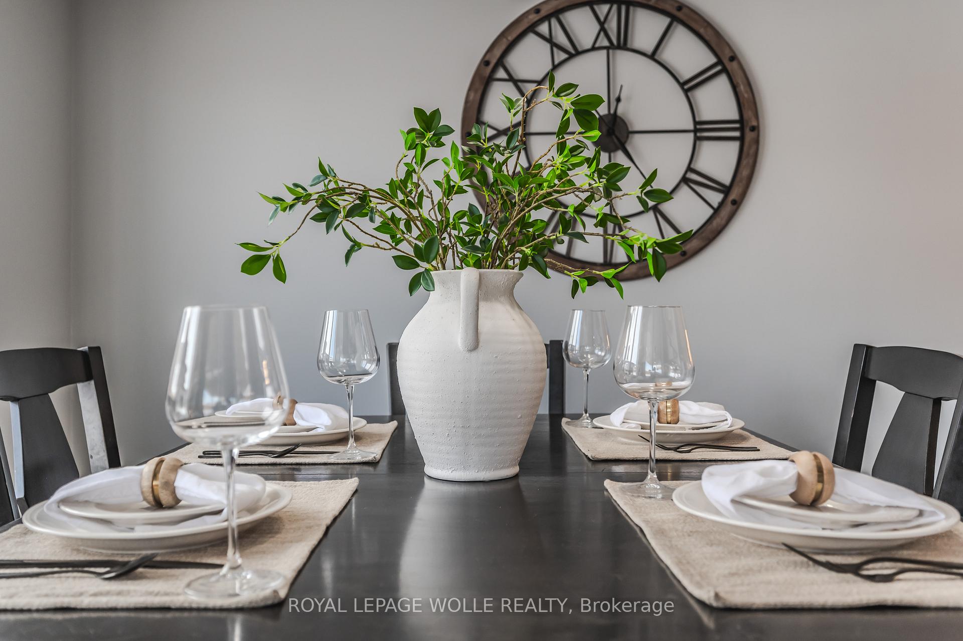 Photo 5 of 118 Stephenson Way, Minto — HOMEH