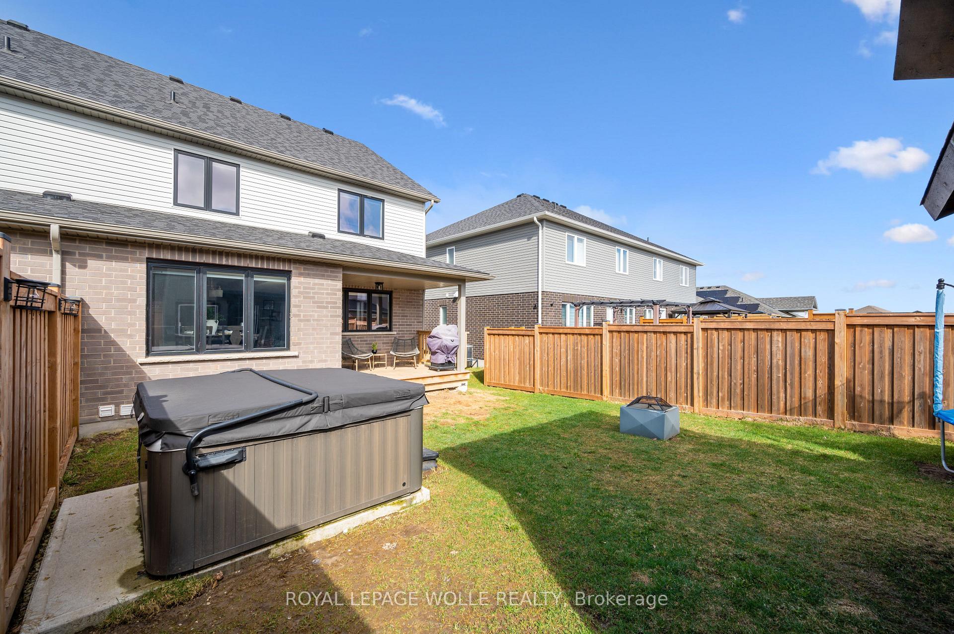 Photo 22 of 118 Stephenson Way, Minto — HOMEH