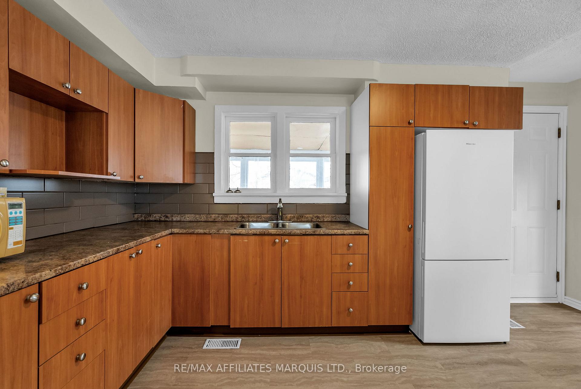 Photo 8 of 226 Guy Street, Cornwall — HOMEH