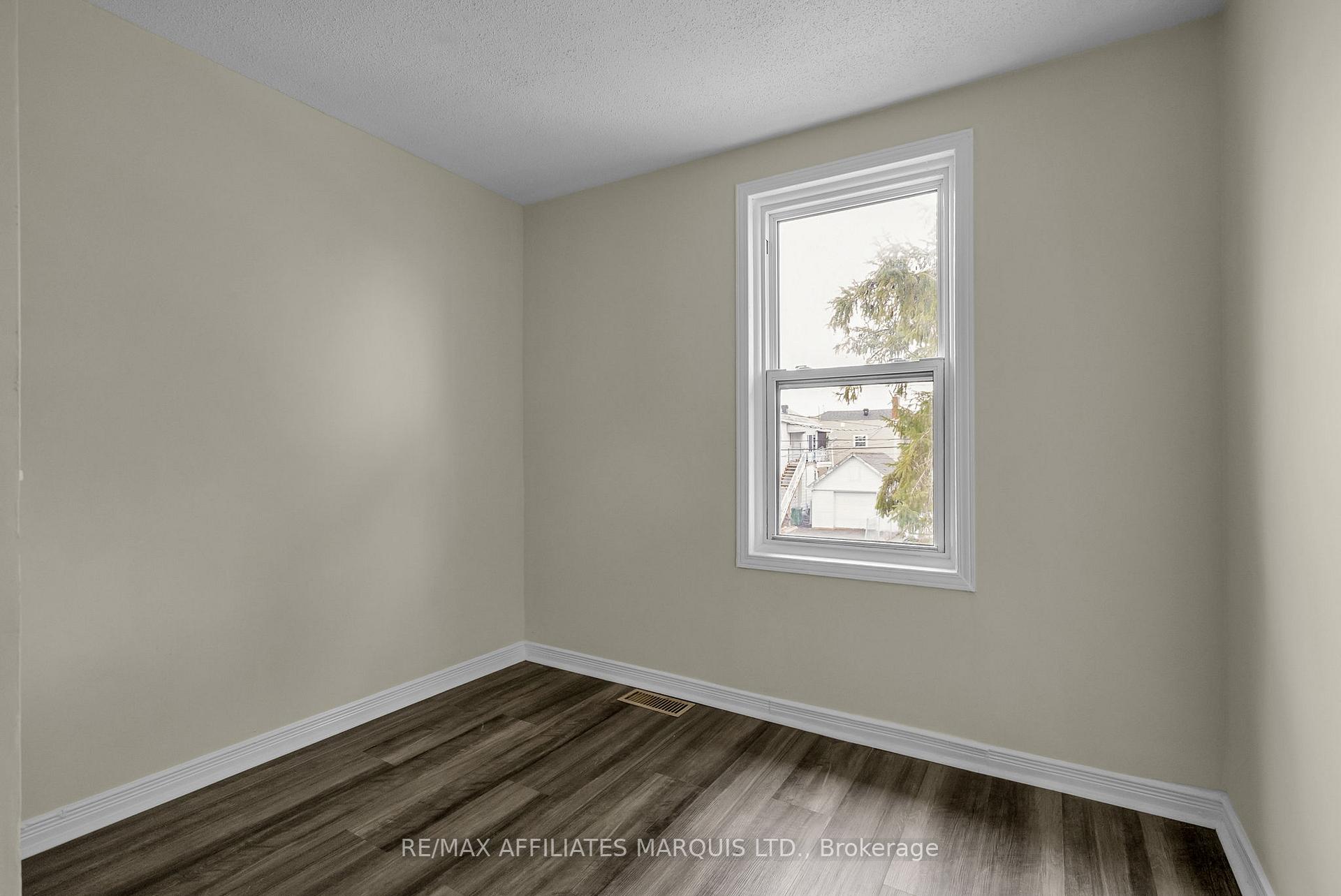 Photo 15 of 226 Guy Street, Cornwall — HOMEH