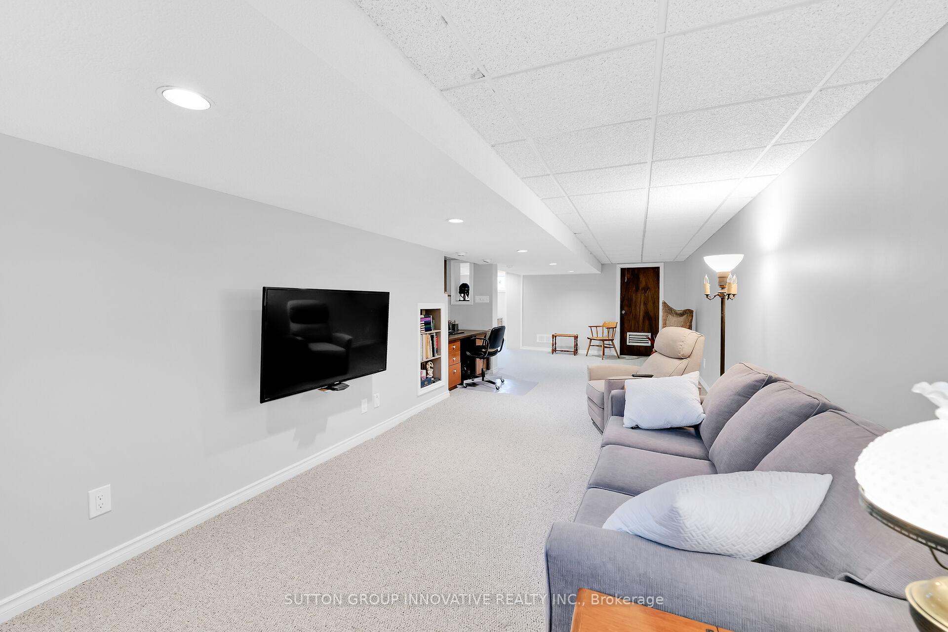 Photo 17 of 175 West 25th Street, Hamilton, Westcliffe — HOMEH