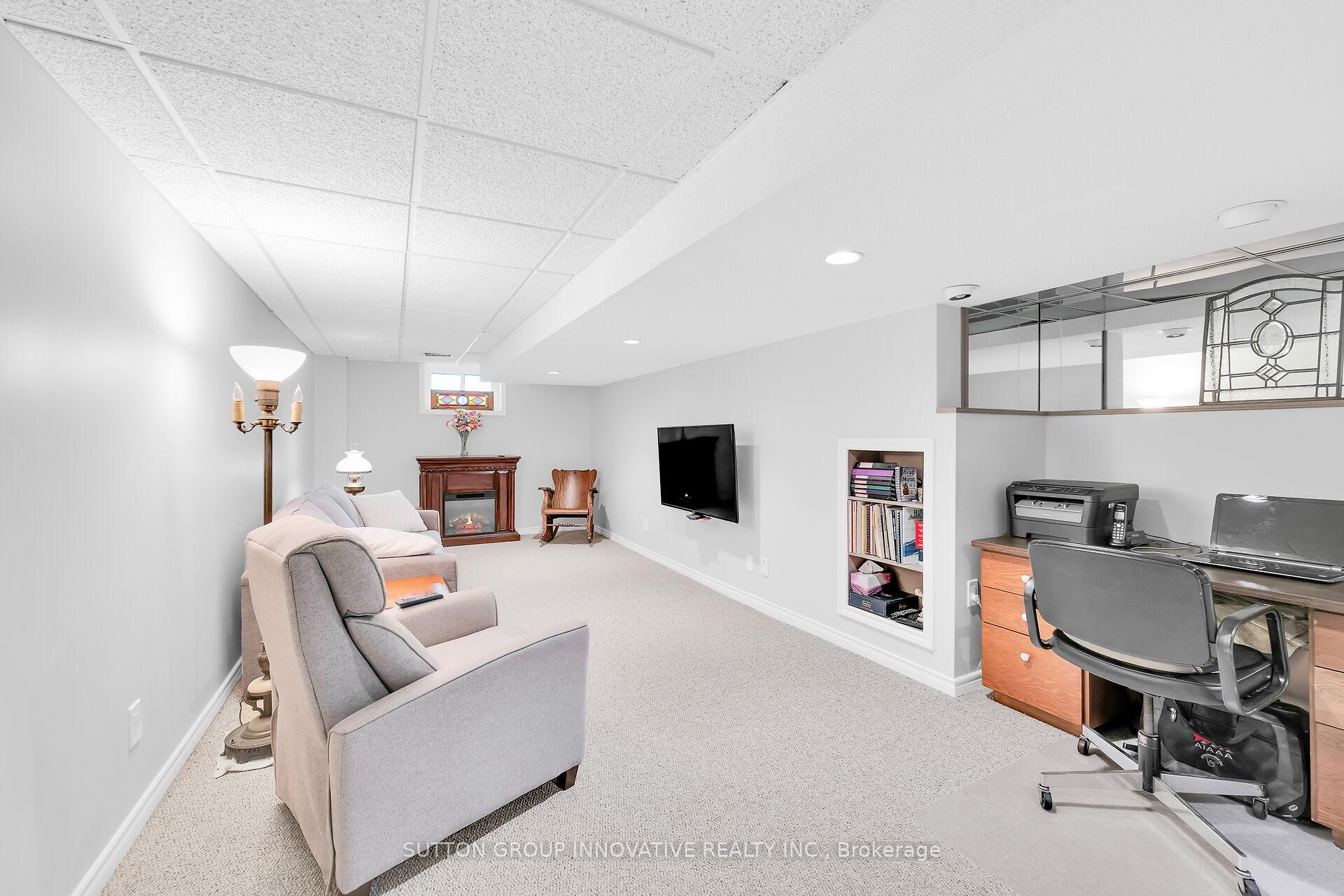Photo 19 of 175 West 25th Street, Hamilton, Westcliffe — HOMEH
